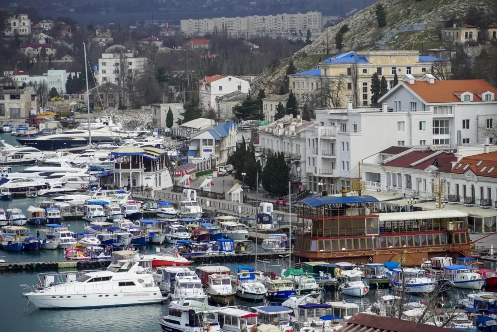 Балаклавская бухта в&nbsp;Крыму